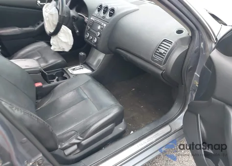 2010 Nissan Altima 2.5 S z USA, uszkodzony, nr VIN 1N4AL2AP4AC160407